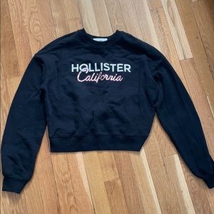 cropped hollister crew neck never worn